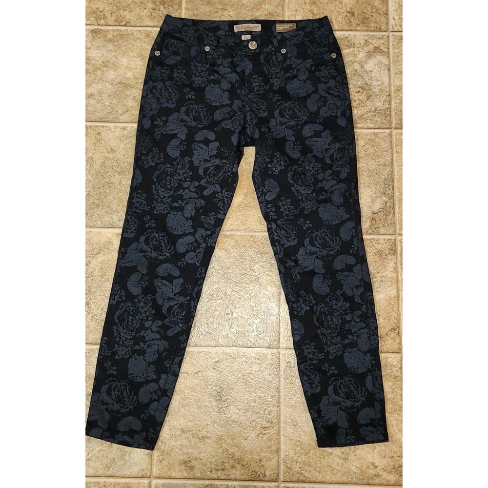 Nine West Vintage America Collection Size 27/4R Matchstick Skinny Patterned, EUC